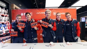 赏金赛四强敲定，今晚半决赛开打！尽管科隆夺冠，但Spirit无情变阵或许正确